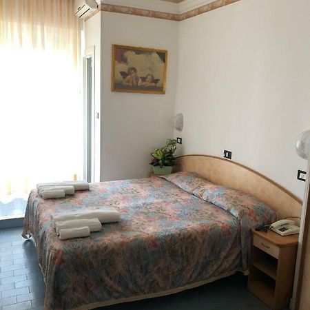 גאטאו א מארה Hotel Augustus מראה חיצוני תמונה