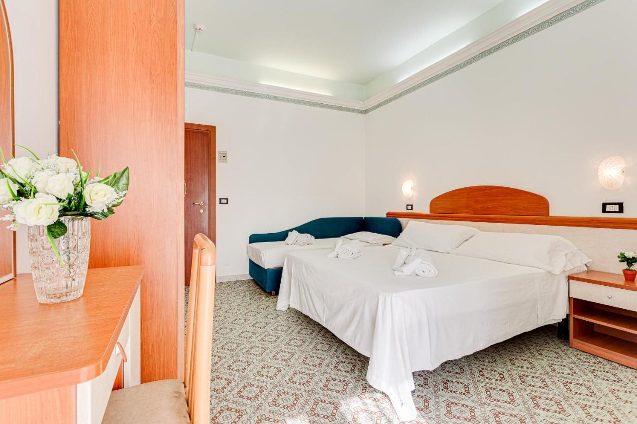 גאטאו א מארה Hotel Augustus מראה חיצוני תמונה