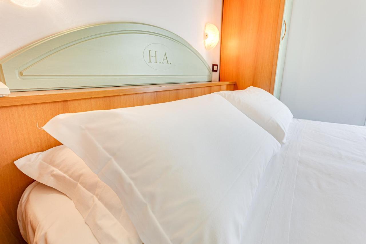 גאטאו א מארה Hotel Augustus מראה חיצוני תמונה