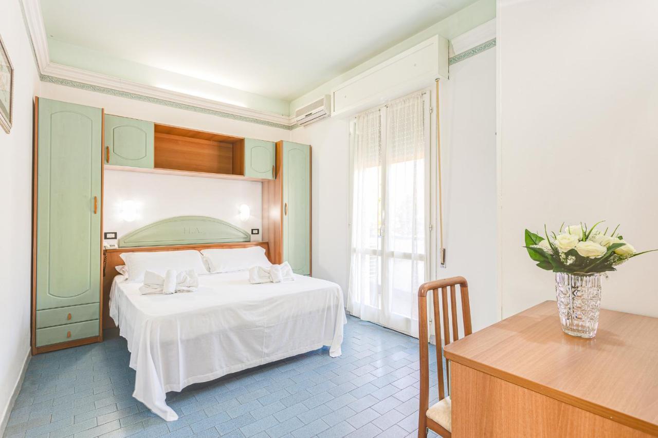 גאטאו א מארה Hotel Augustus מראה חיצוני תמונה