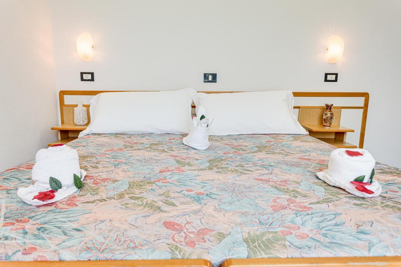 גאטאו א מארה Hotel Augustus מראה חיצוני תמונה